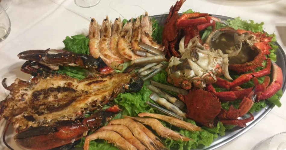 Savoring Karachi: Top 10 Seafood Delicacies You Must Try