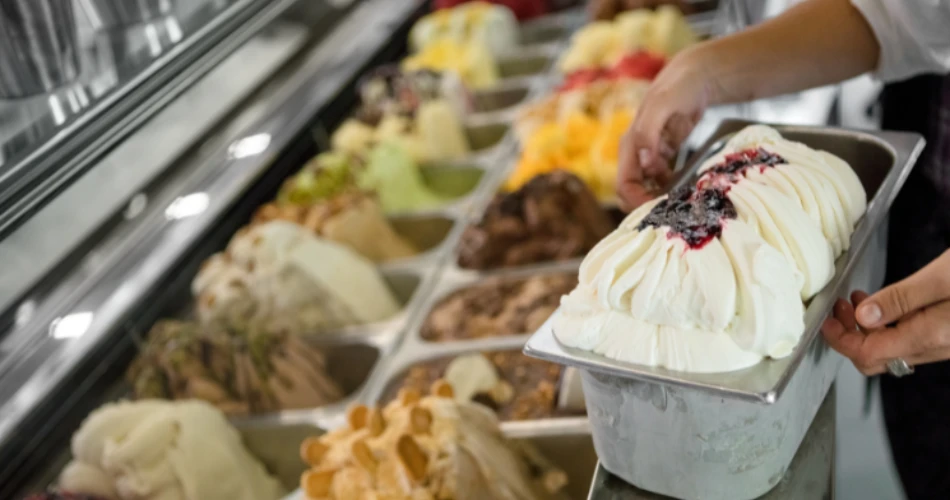 Delightful Scoops: Exploring Karachi's Finest Ice Cream Parlors