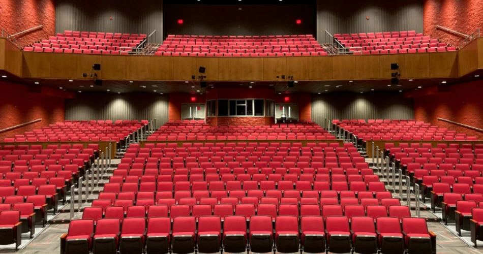 Unveiling Karachi's Cinematic Gems: A Journey Through the City's Premier Movie Theaters