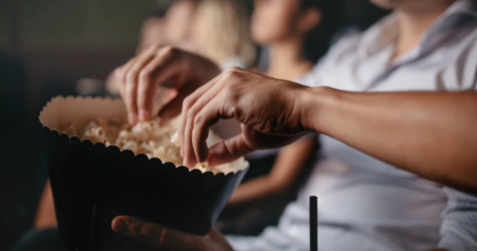 Unveiling Karachi's Cinematic Gems: A Journey Through the City's Premier Movie Theaters