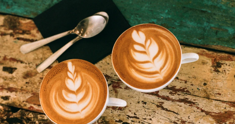 Discover Karachi: 10 Must-Visit Cafés for Every Enthusiast