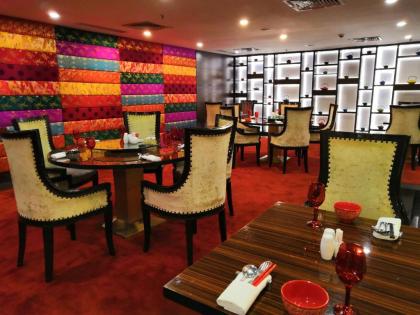 Karachi Marriott Hotel - image 7