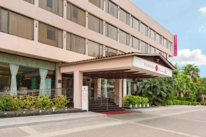 Ramada Plaza Karachi Airport Hotel - image 2