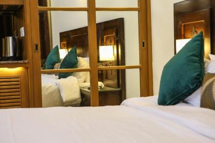 Dreamworld Resort Hotel and Golf Course - image 10