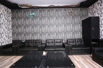 Hotel Regine Inn - image 15