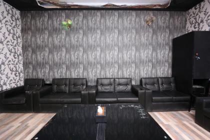 Hotel Regine Inn - image 16