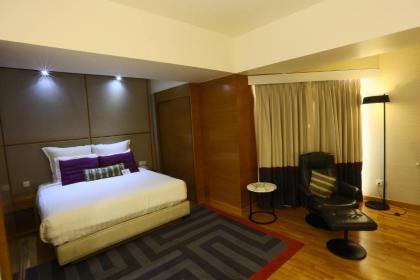 Avari Tower Karachi - image 14