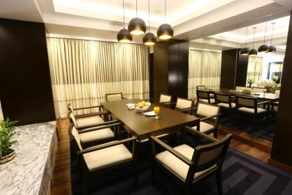 Avari Tower Karachi - image 19