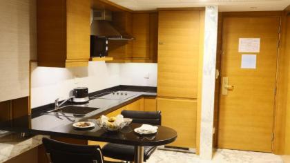 Avari Tower Karachi - image 4