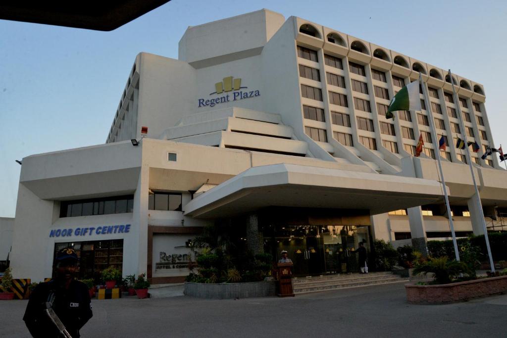 Regent Plaza Hotel & Convention Center - main image