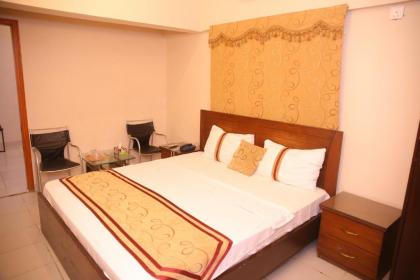 Royal Inn Hotel - image 6