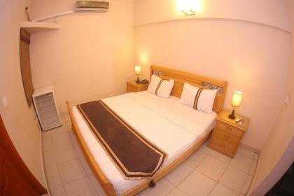 Royal Inn Hotel - image 7