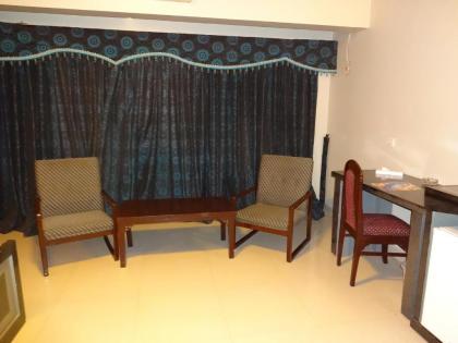 Hotel Sky Towers - image 15