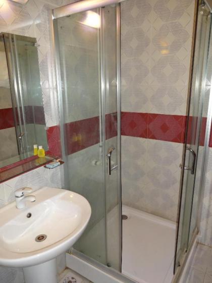 Hotel Sky Towers - image 8