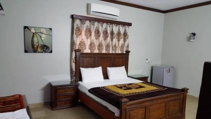 Seaview Guest House - image 8