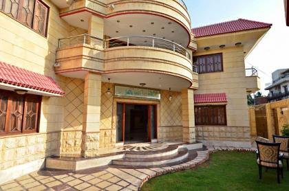 Hotel Blue Sky Executive - image 7