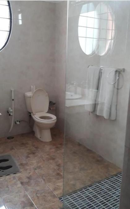 Star Guest House - image 9