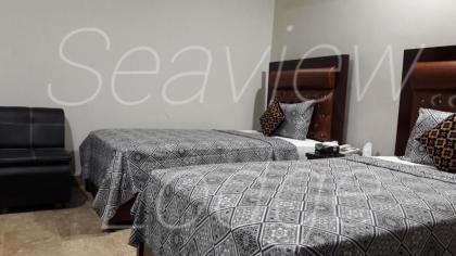 Seaview Lodge Guest House - image 18