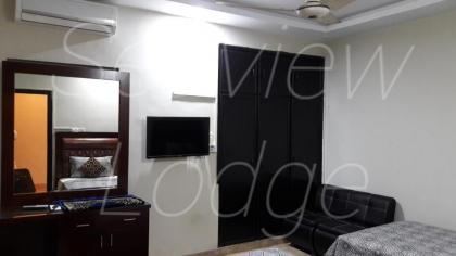 Seaview Lodge Guest House - image 19