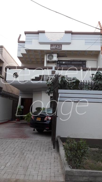 Seaview Lodge Guest House - image 6