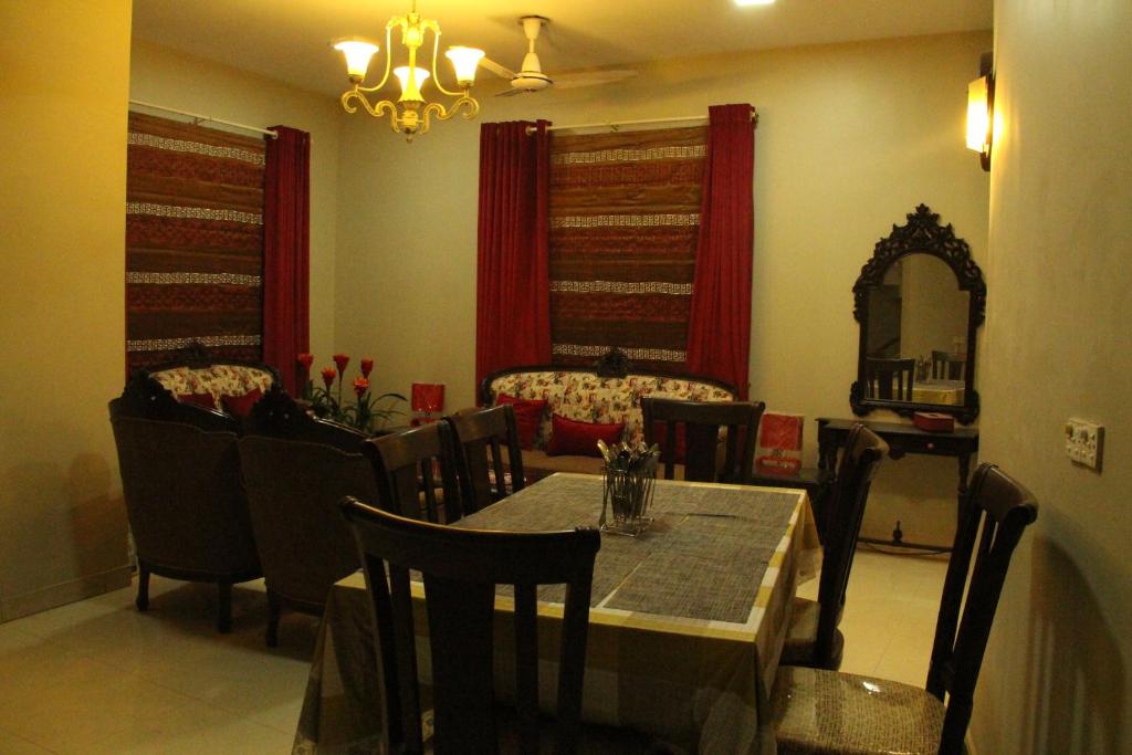 Ambassador House - A New Furnished Bunglow In DHA - main image