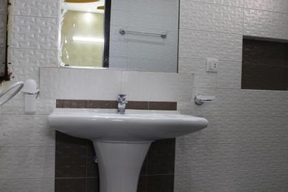 Patel Residency Guest House 2 - image 5