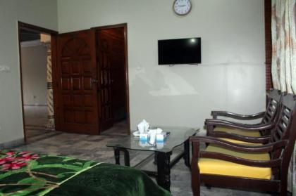 Clifton Guest Houses - image 5
