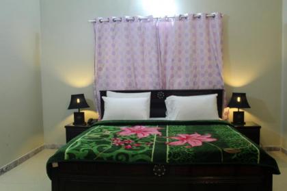Clifton Guest Houses - image 6