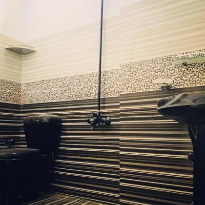 Hotel Second Home - image 9