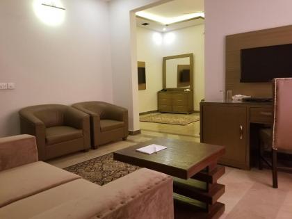 Zifan Hotel & Suites - image 14