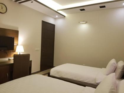 Zifan Hotel & Suites - image 19