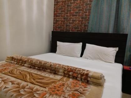 The Karachi Guest House - image 16