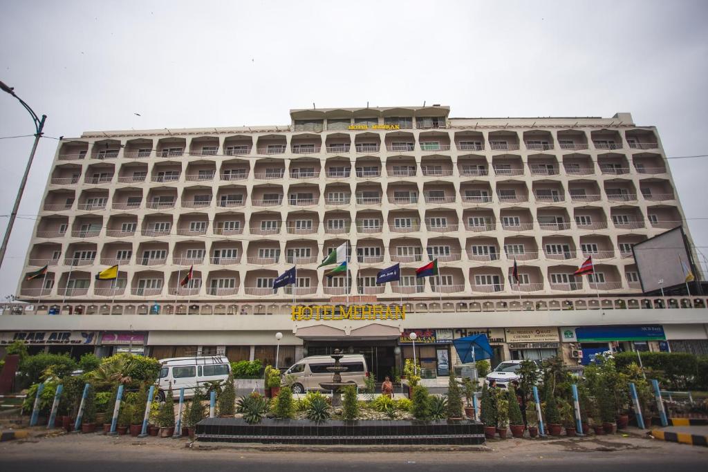 Hotel Mehran - main image