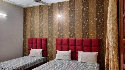 Elegant Guest House Karachi - image 13