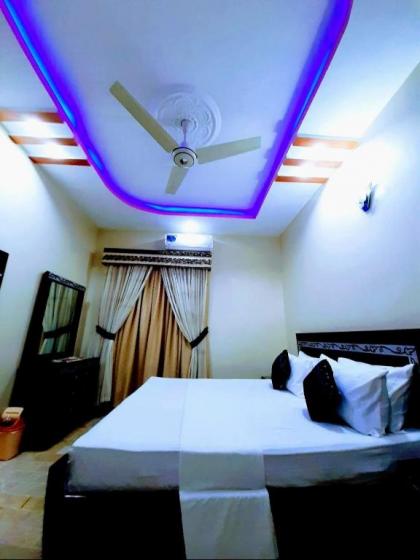Galaxy Inn Guest House - image 12