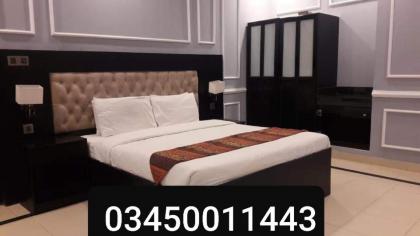 Galaxy Inn Guest House - image 9