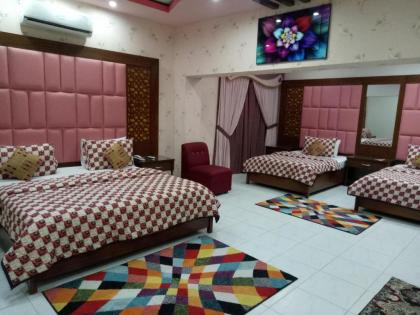 Kingston Motel - image 15