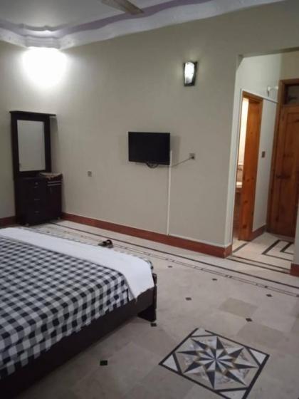 Embassy inn Guest House - image 7