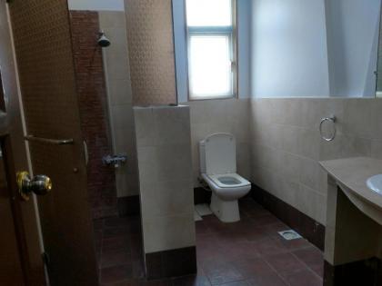 Hotel Comfort INN (R) - image 17