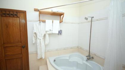 World Inn Karachi - image 19