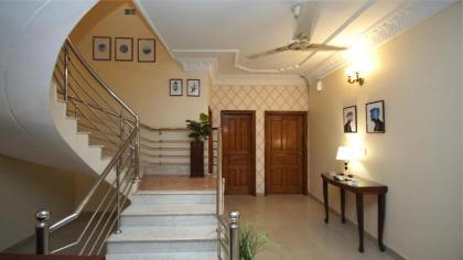 World Inn Karachi - image 6