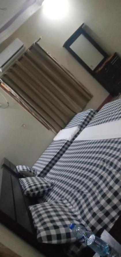 Hotel Elegant Karachi - image 8