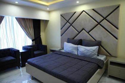 Beach Resort - image 11