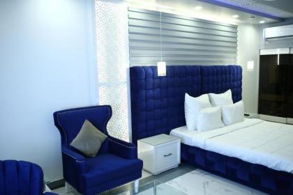 Beach Resort - image 2