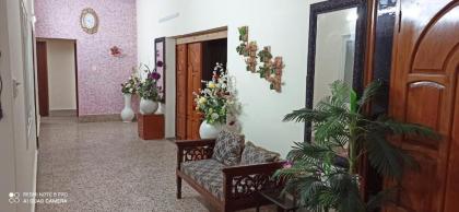 Rehaish Inn Guest House - image 5