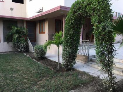 Asma Guest House - image 13