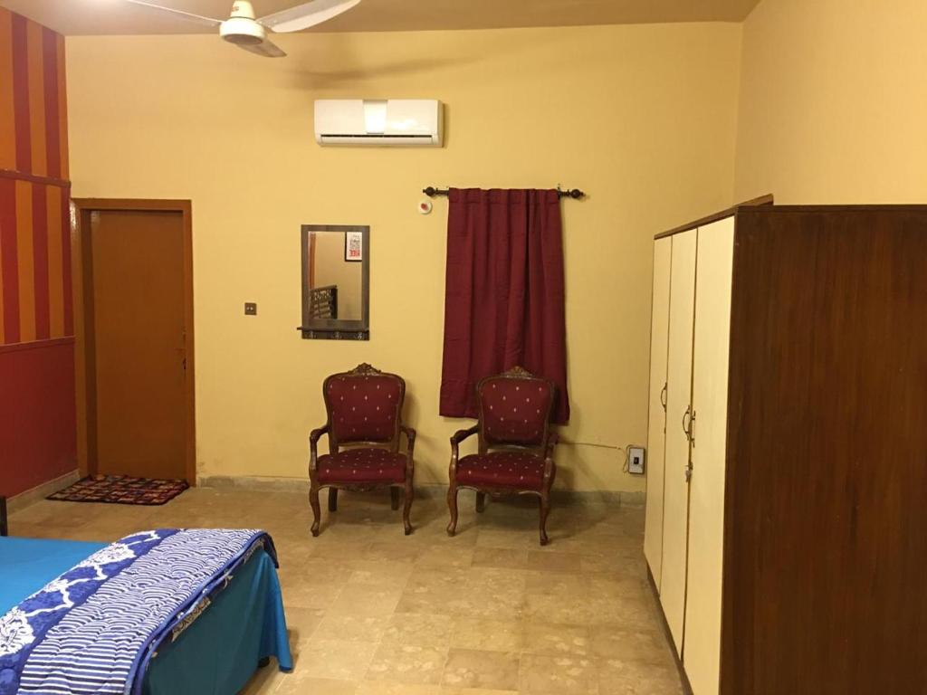 Asma Guest House - image 6