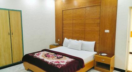 Luxury Palace - image 3