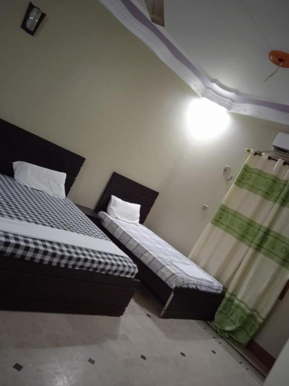 Elegant Palace Guest House - image 4