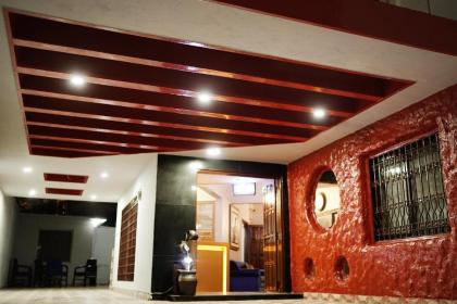 Diamond Lodge - image 7